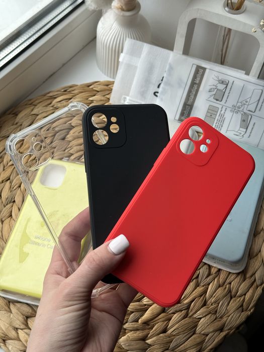 5 чехлів на айфон 11 + 2 скла та плівка на задню панель