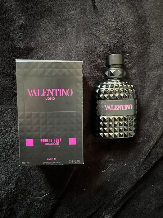 Valentino Born in Roma Extradose
