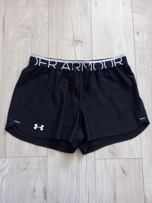 Продам шорты UNDER ARMOUR