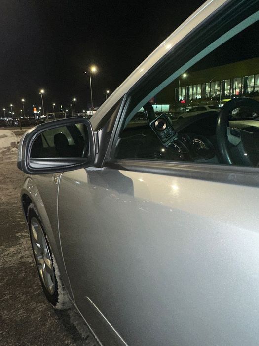 Опель Астра універсал