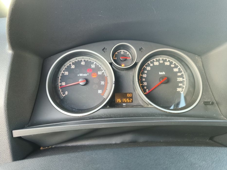 Продам Opel Zafira