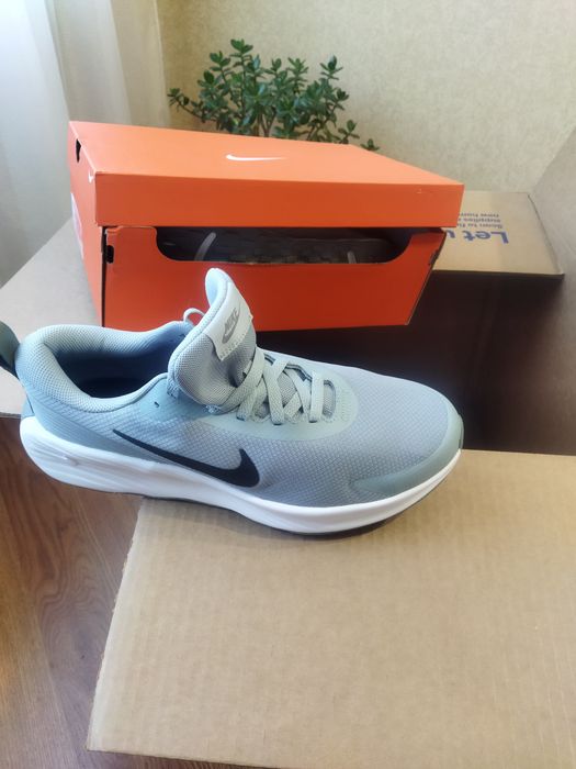 Продам кросівки Nike FV5285-003