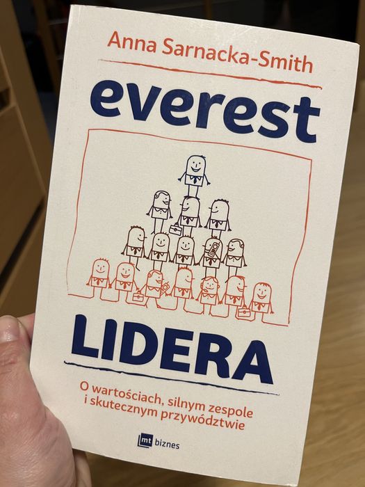 Ksiazka Anna Sarnacka- Smith Everest Lidera