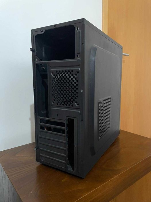 NOX ATX Computer Tower446672643251906564