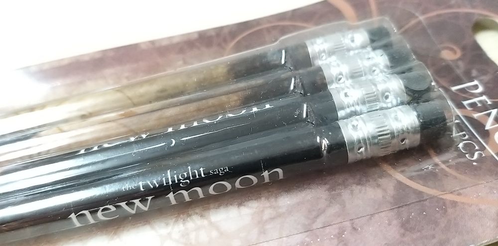 Lápis twilight new moon.