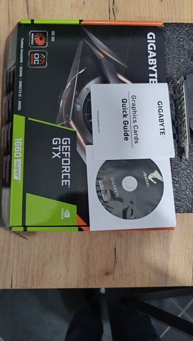 Sprzedam GTX 1660 SUPER 6 GB