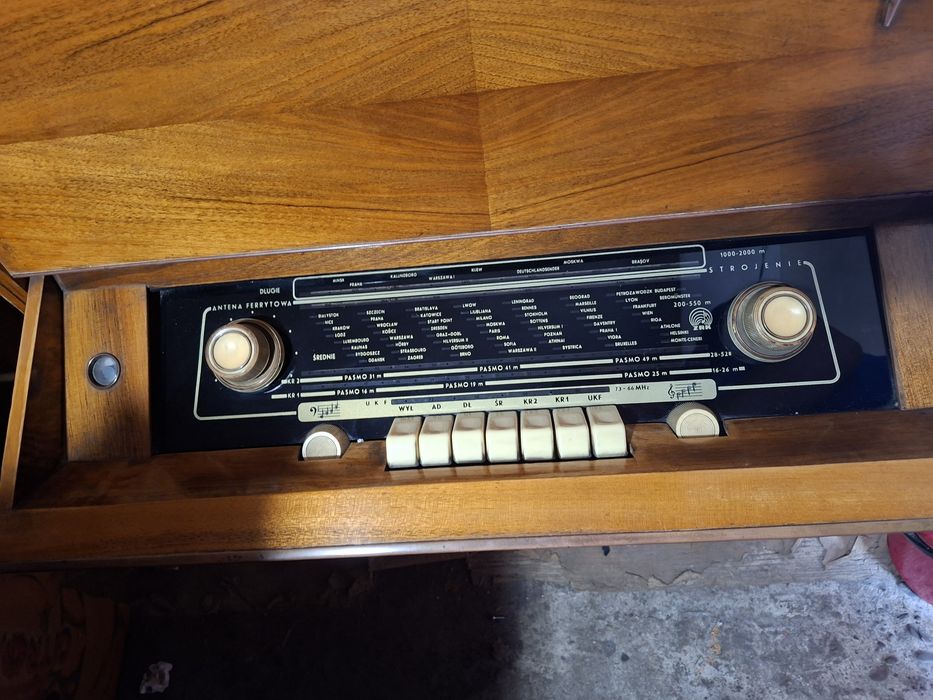 Stare radio viola II prl