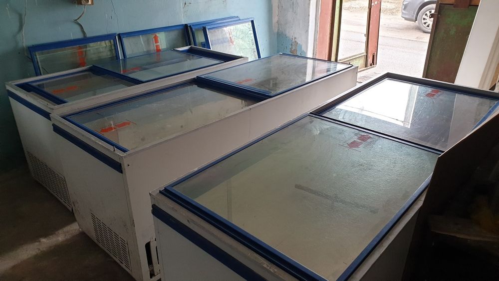 Морозильный холодильный ларь