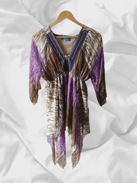 Zwiewna tunika boho z dekoltem V | M