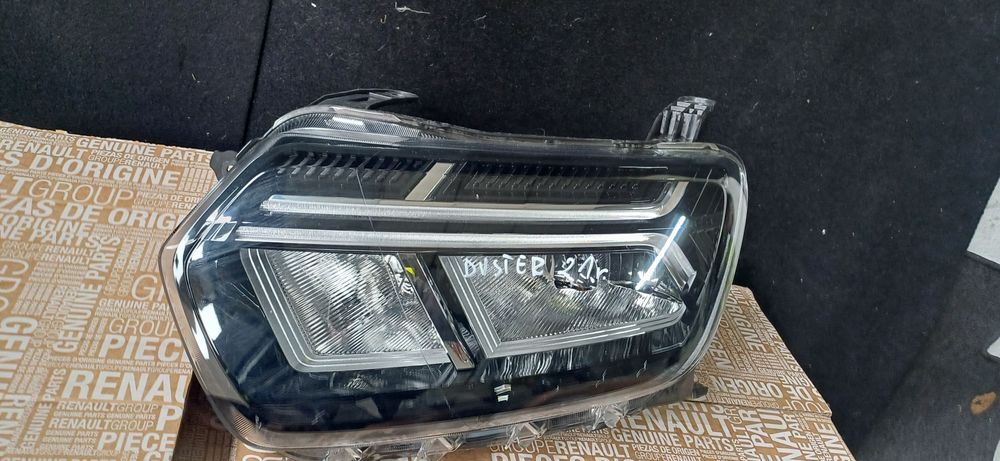 Lampa przednia lewa dacia duster ll led 21r