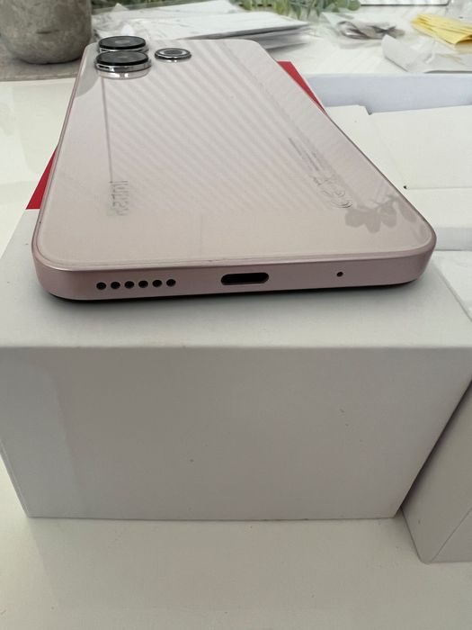 Смартфон Xiaomi Redmi 13 8/256 розовий