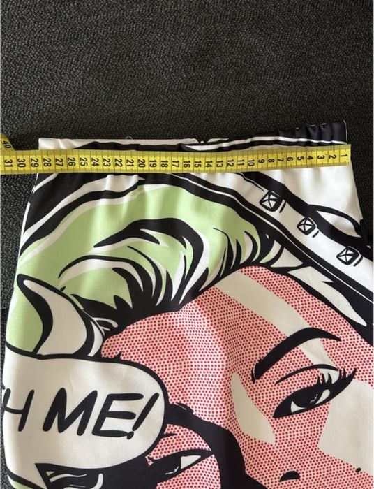 Спідниця міді