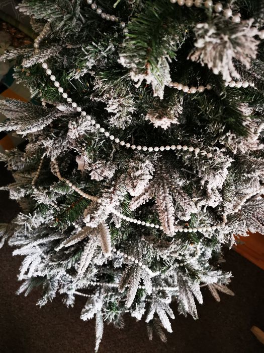 Biała ośnieżona sztuczna choinka świerk 180cm drzewko świąteczne