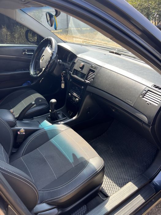 Шевролет Епіка 2.0