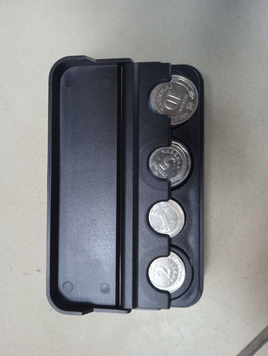 Монетниця для грошей