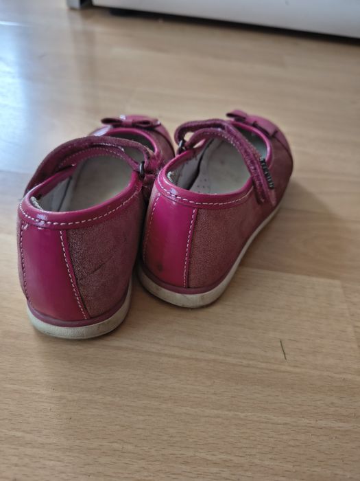 Różowe buciki dziewczęce 27 Lasocki , długość wkładki 16,5 cm, stan do