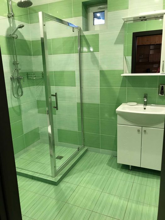 Котедж за містом подобово