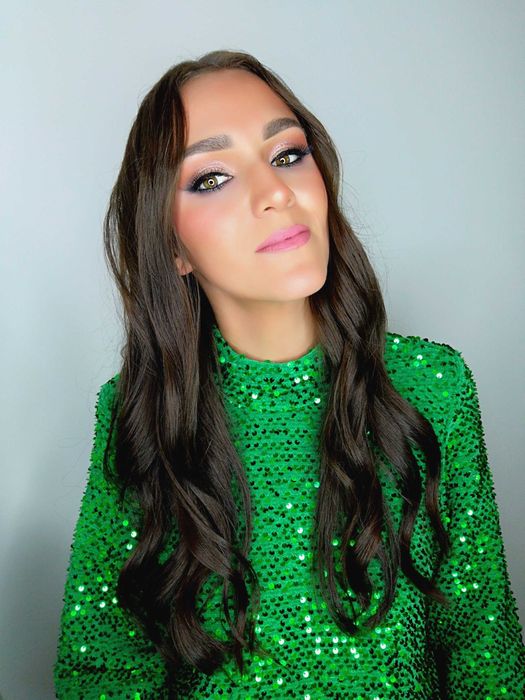 Makijaż i fryzury okolicznościowe.