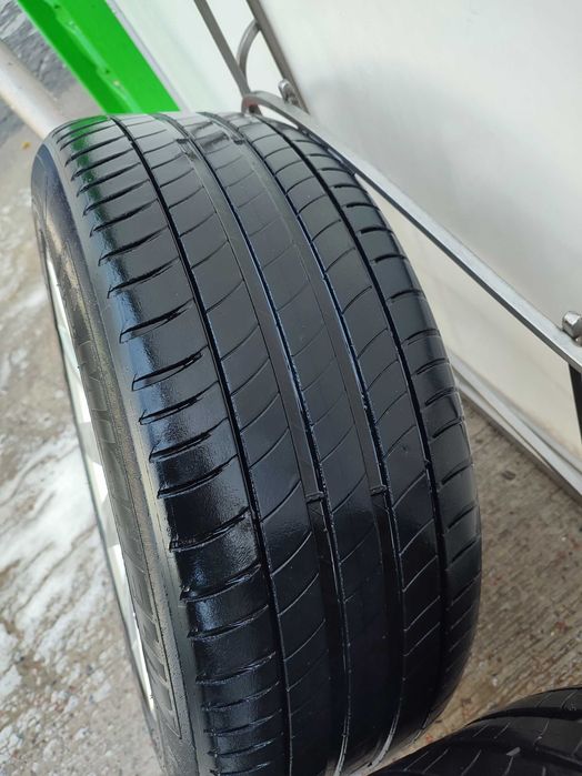 Продам Michelin Primacy 3