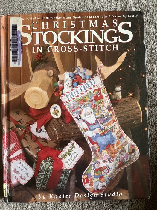 Книги з вишивки комплект