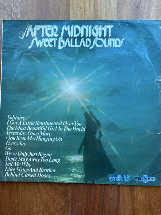 Vendo conjunto de 8 discos de vinil