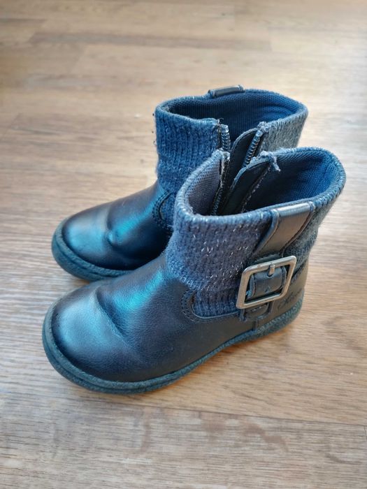 чобітки chicco для дівчинки