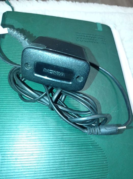 Блок живлення для старого Nokia