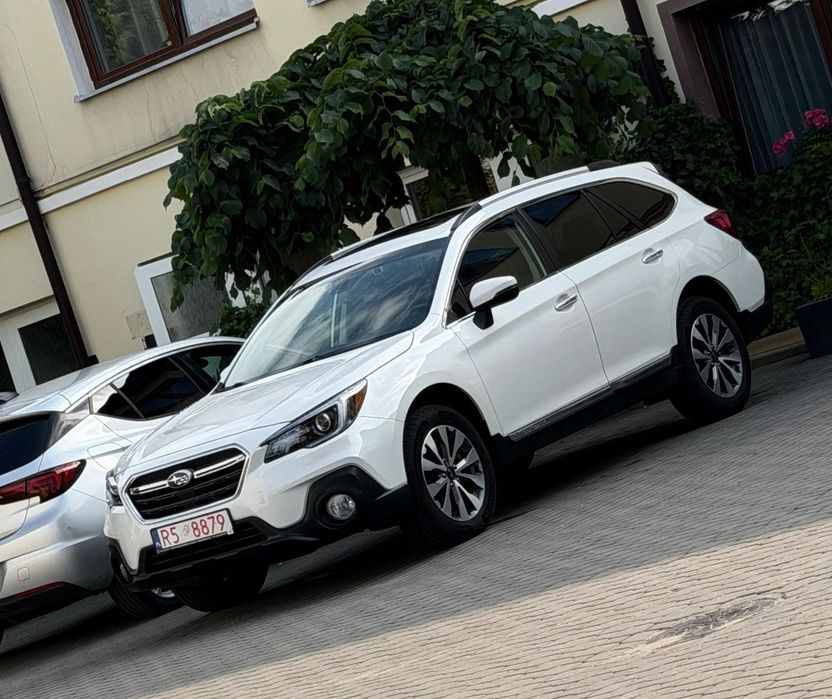Subaru Outback TOURING niski przebieg
