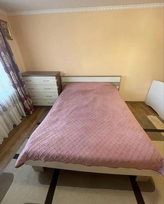 Продаж 1 кім квартири біля парку