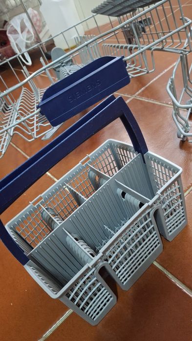 Cestos máquina loiça Siemens/Bosch