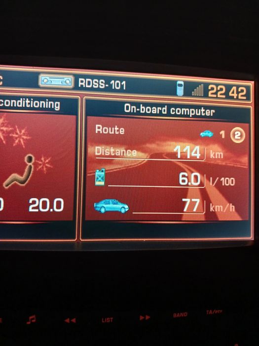 Купе PEUGEOT 407 GT.