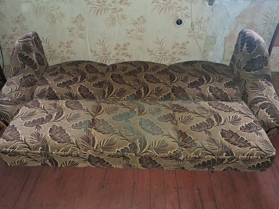 Продам диван,самовивіз