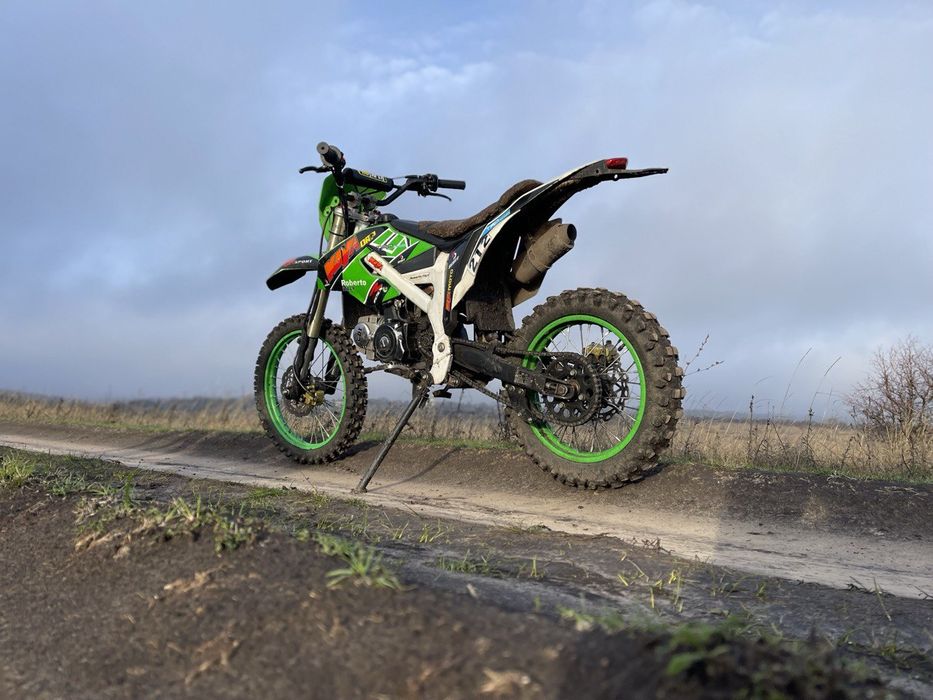 Продам питбайк kaya 212