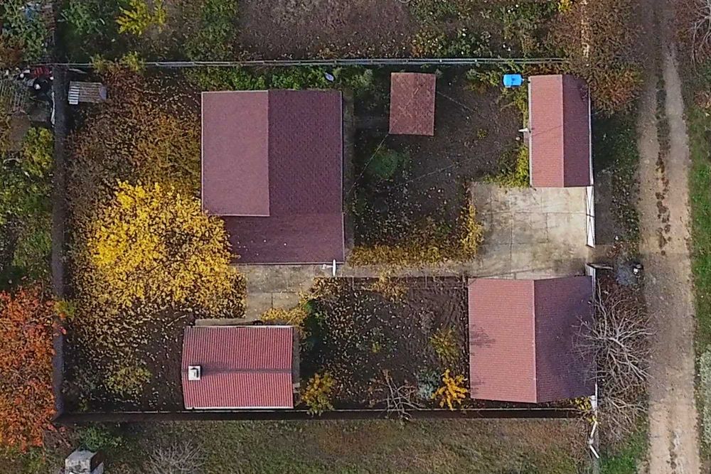 Продам дом в Каролино-Бугазе. Отопление, веранда, мангал, парковка.