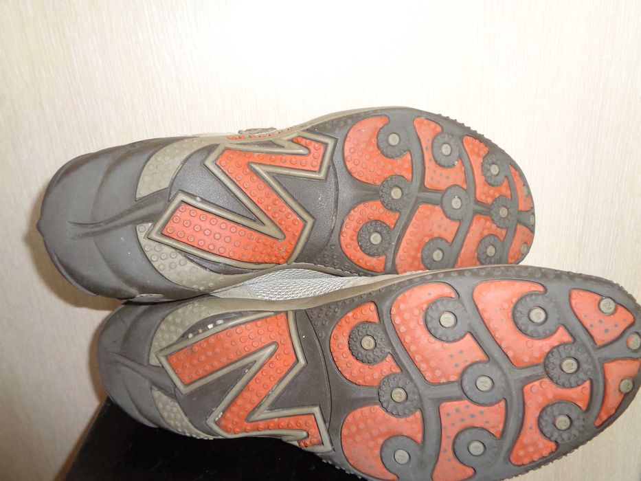 MERRELL Ortholite 44.
