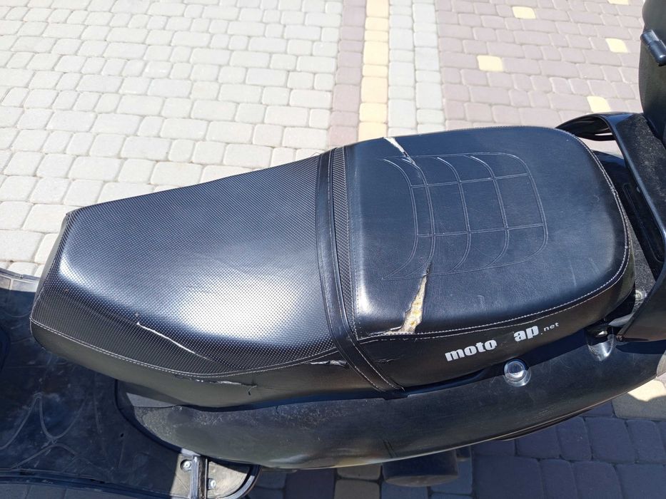 Мопеди в хорошому стані