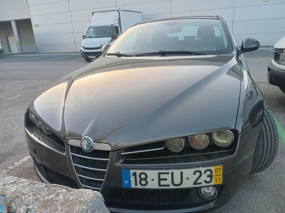 Alfa Romeo 159 16v automatico sedan