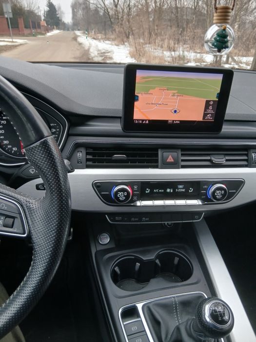 Audi a4 b9, 2.0 tdi, s-line, Full Led, navi, super stan!