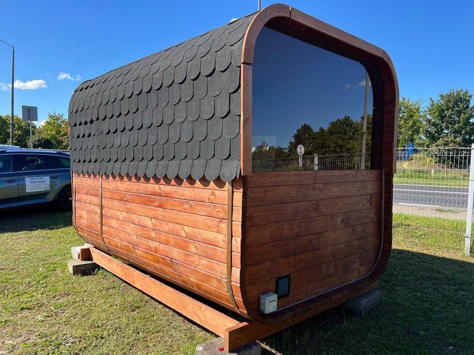 Sauna ogrodowa z piecem opalanym drewnem panorama kwadratowa 1-8 osób