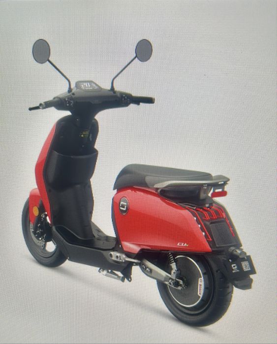 Super Soco CUx Elétrica – Como Nova (Apenas 100km) – Motor Bosch