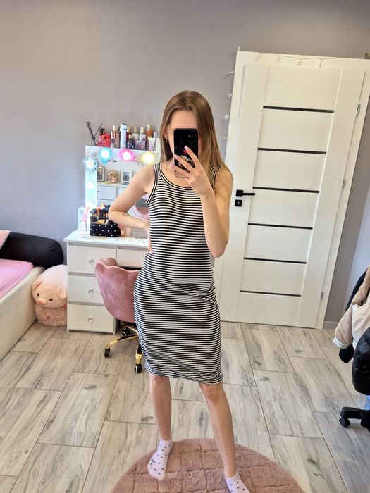 Letnia sukienka w paski