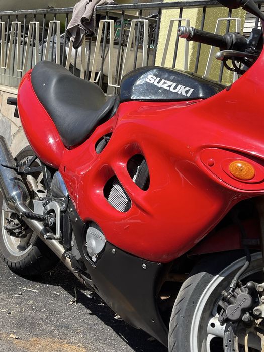 Suzuki gsx 600 f