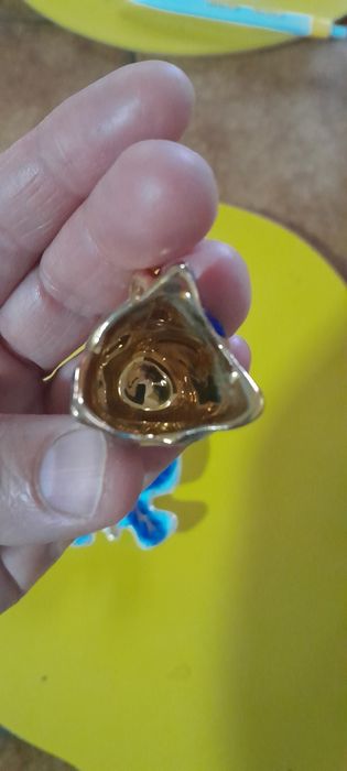 Conjunto prato formato folha e chavena