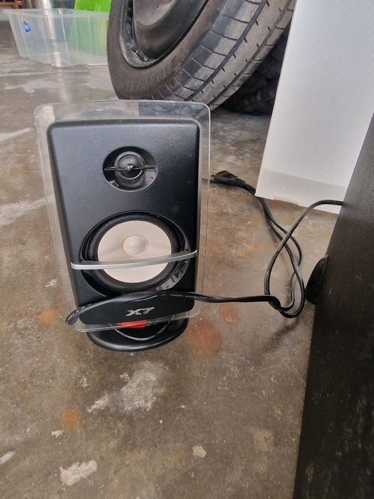 Sistema de som 4Tech