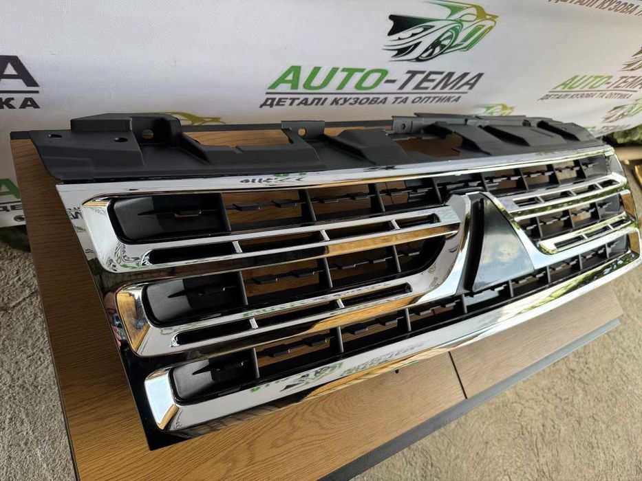 решітка гриль Pajero паджеро 4 решетка Pajero Wagon 4