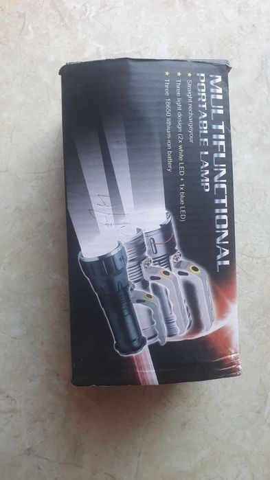 Latarka wielofunkcyjna (Multifunctional Portable Lamp) – używana, sprawna