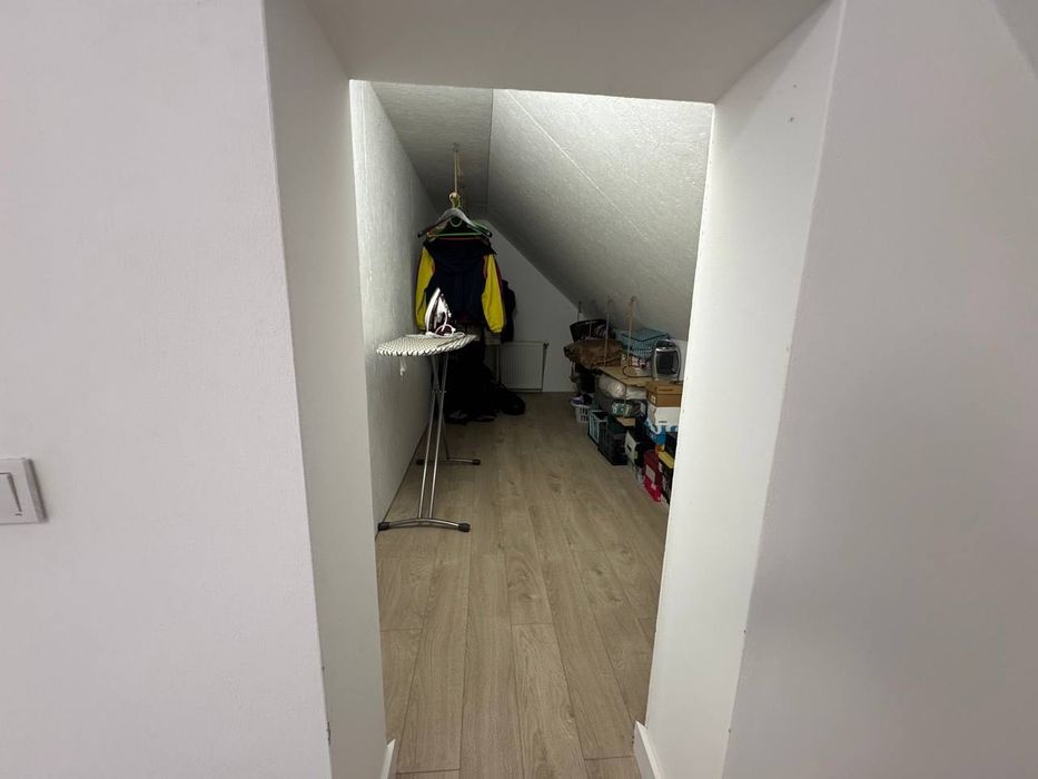 Продається двоповерховий сучасний житловий будинок в Коломиї