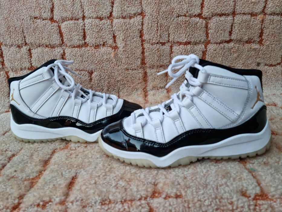 Кроссовки Air Jordan 11 Retro: 750 грн. - Детская обувь Днепр на Olx