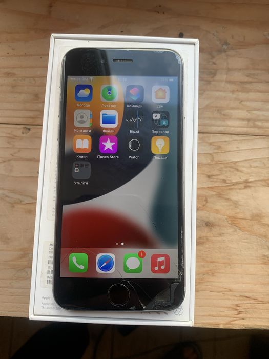 продам iPhone 6s 64GB