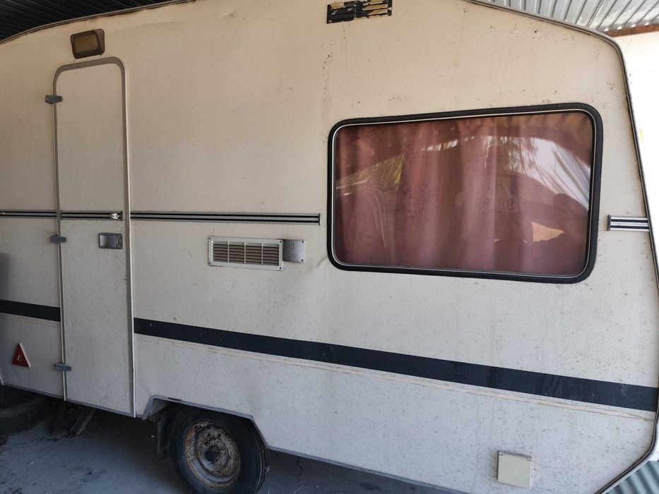Roulote Pulma 1985 -2 Camas Casal, Cozinha, Frigorífico, Documentos OK